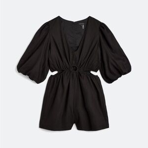 1.State Ring Cut Out Romper - XS